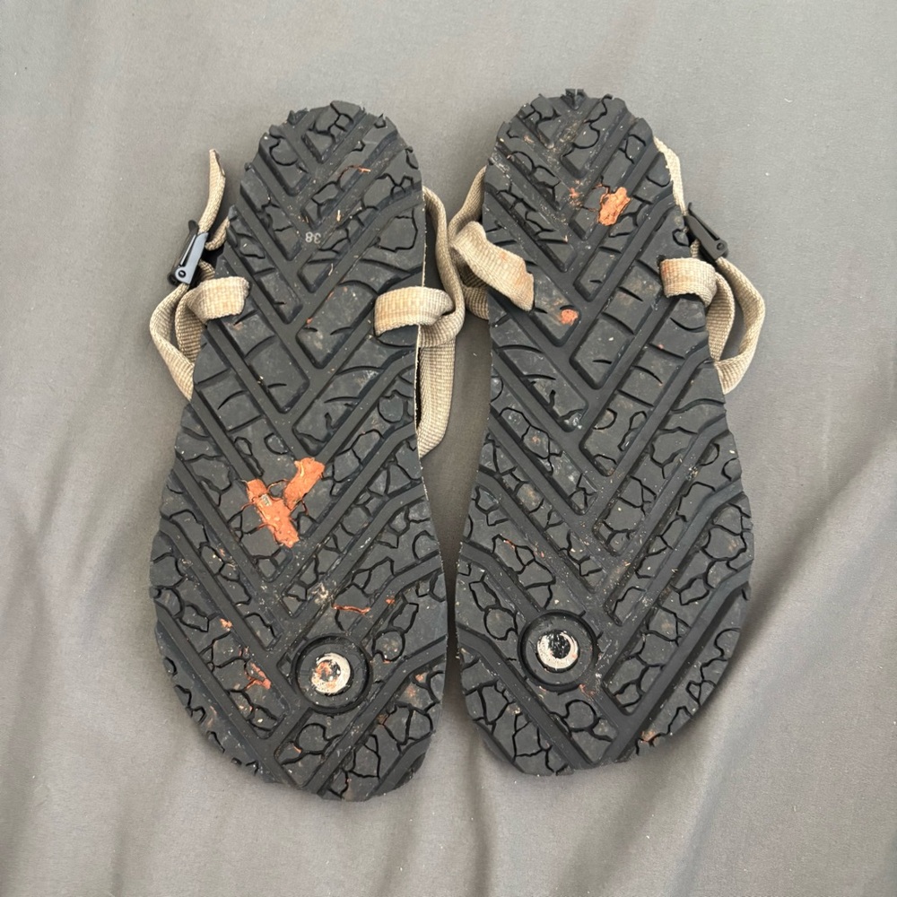 ZUZU Barefoot Grounding sandals Women’s 7.5 38 Earthrunners Health Shoes - Picture 3 of 4